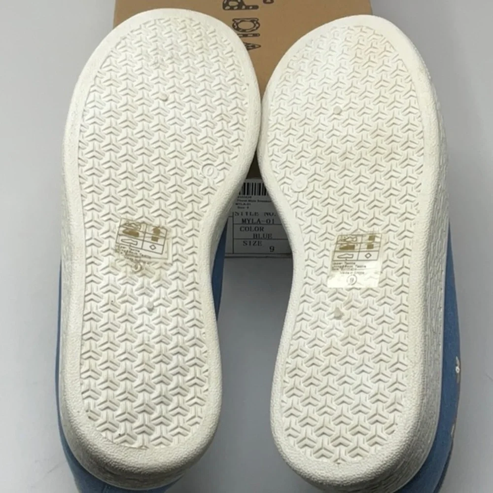 NIB women’s Via Pinky Collection denim embroidered sneakers, size 9 - Picture 5 of 8